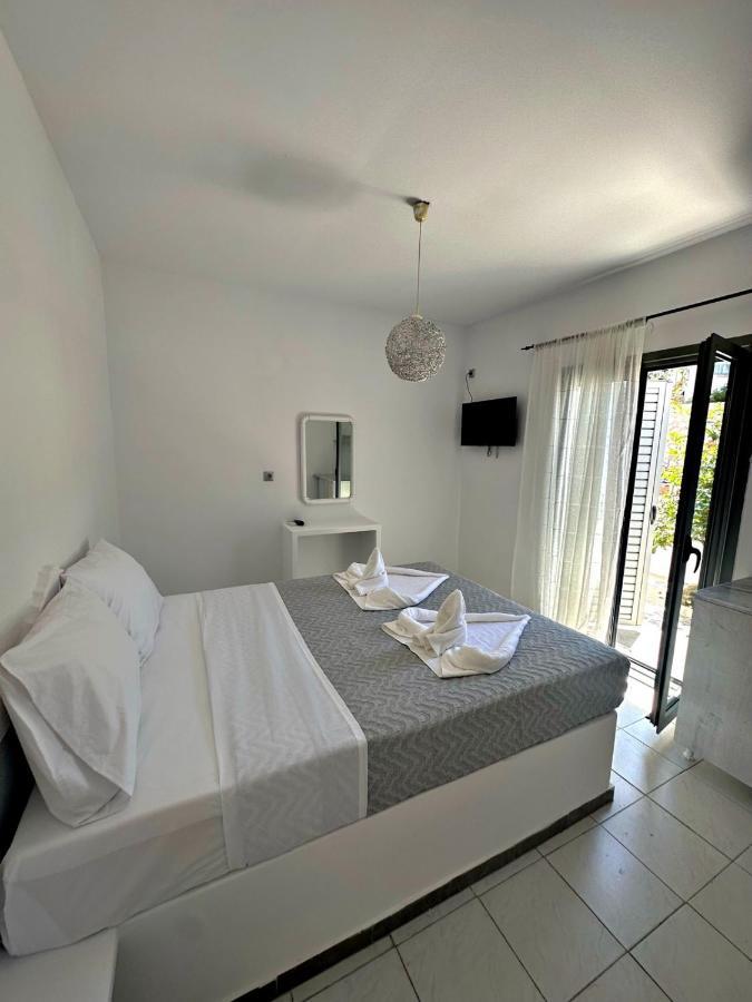 Santorini Style Rooms Vóthon Kültér fotó